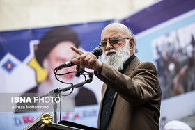 چمران: انقلاب اسلامی در بین تمام انقلاب‌ها بی نظیر است