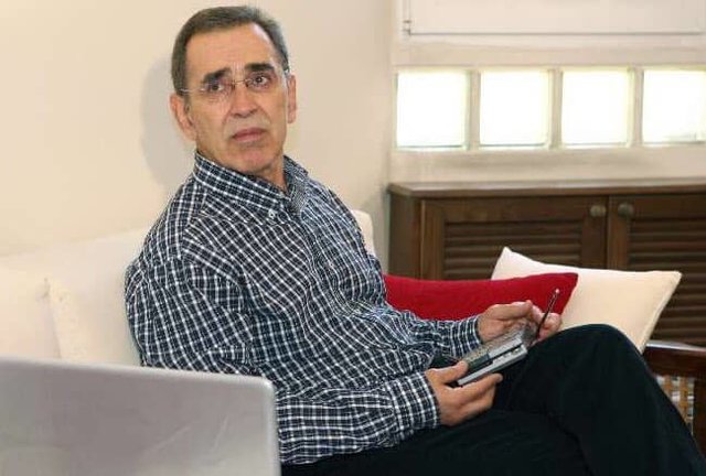 یک روزنامه‌نگار پیشکسوت درگذشت 