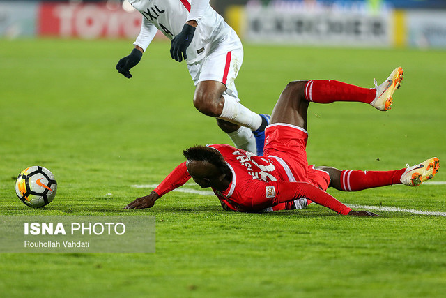 پرسپولیس صفر - تراکتورسازی صفر/ زور سرخهای تهران و تبریز بهم نرسید پرسپولیس صفر - تراکتورسازی صفر/ زور سرخهای تهران و تبریز بهم نرسید