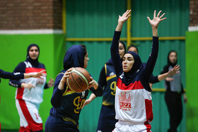 دیدار تیم‌های پاژ تهران و نامی نو اصفهان