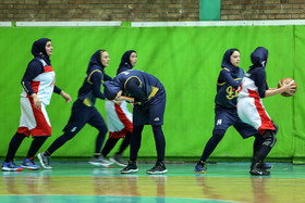 دیدار تیم‌های پاژ تهران و نامی نو اصفهان