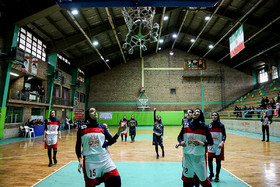 دیدار تیم‌های پاژ تهران و نامی نو اصفهان