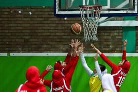 دیدار تیم‌های هیرو و پالایش نفت آبادان