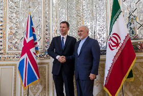 گزارش توییتری ظریف از رایزنی‌اش با وزیر خارجه انگلیس در تهران