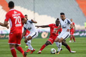 شوت قاضی از خط دروازه پرسپولیس عبور کرد؟