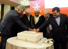 دولت مسقط روند سفر شهروندان ایرانی به عمان را تسهیل کرده است