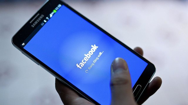 چرا اینستاگرام، واتس‌اپ و فیس‌بوک مختل شدند؟