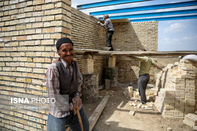 کمک ۱۳۰ میلیاردی بنیاد مستضعفان برای تامین معیشت و مسکن محرومان