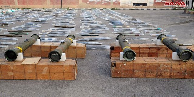 کشف موشک‌های ساخت آمریکا و ۱۰۰ هزار فشنگ در جنوب سوریه