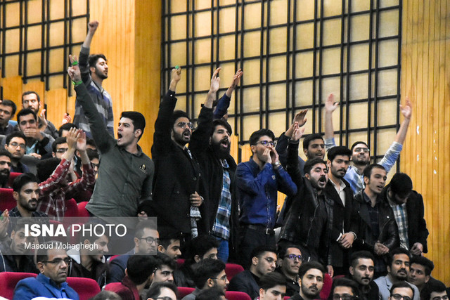 با تمامی مجوزهای درخواستی دانشجویان موافقت کردیم با تمامی مجوزهای درخواستی دانشجویان موافقت کردیم
