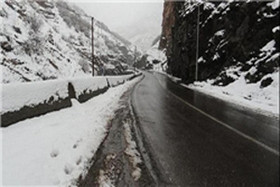 ۹۰ درصد راه‌های روستایی اردستان باز است
