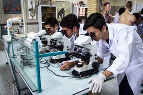 شناسایی دانش‌آموزان نخبه از کارکردهای پژوهش‌سراهای دانش‌آموزی زنجان