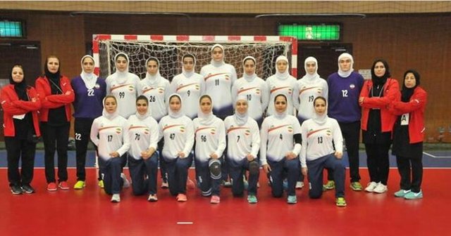 تبریک بهادری جهرمی به تیم ملی هندبال بانوان ایران