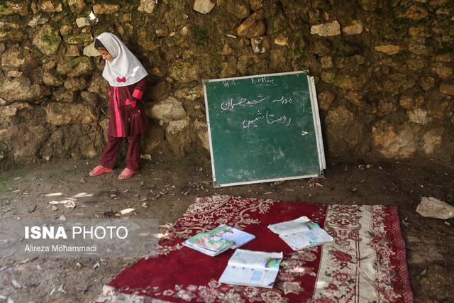 مدارسی که فقط یک دانشآموز دارند! مدارس عشایری شهرستان ایذه - خوزستان