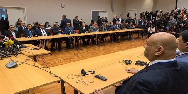 انصارالله مذاکرات سوئد را مهمترین گام برای تحقق صلح یمن دانست