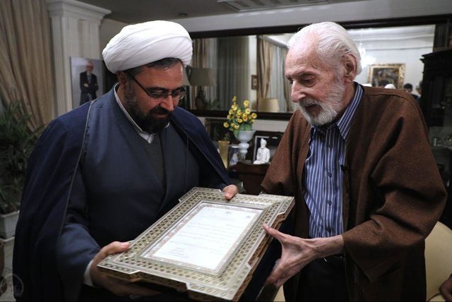 در دیدار حجت‌الاسلام ارزانی با جمشید مشایخی چه گذشت؟