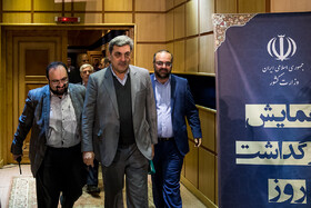 حضور حناچی، شهردار تهران در همایش روز ملی حمل و نقل