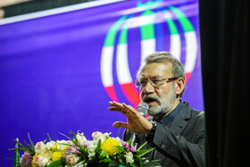 رئیس مجلس شورای اسلامی:

برداشتن یارانه ها در شرایط فعلی امکان‌پذیر نیست