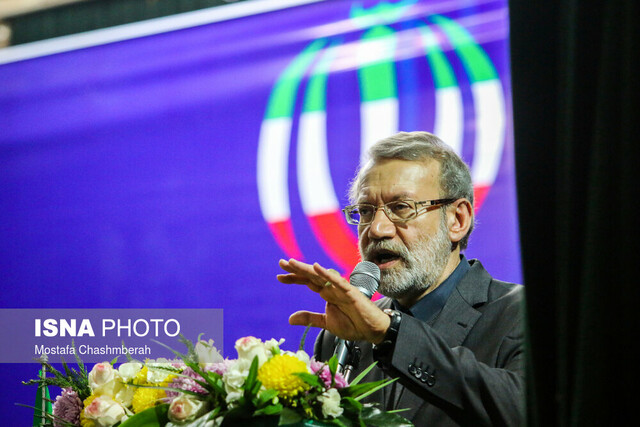 رئیس مجلس شورای اسلامی:

برداشتن یارانه ها در شرایط فعلی امکان‌پذیر نیست