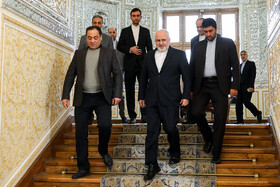 ورود محمدجواد ظریف وزیر امور خارجه برای استقبال از محمود الزهار رئیس فراکسیون حماس و هیئت همراه 