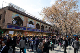 خیابان پانزده خرداد اولین خیابان تهران که توسط «بوذر جمهری» اولین شهردار تهران ایجاد شد تا پیش از انقلاب اسلامی ایران، خیابان «بوذر جمهری» نام داشت. این خیابان که بخشی از ارگ ناصری بوده را یکی از مهم‌ترین خیابان‌های به جای مانده از تهران می‌دانند. امروز آن یکی از پر رفت و آمدترین خیابان‌های تهران است و طی سالیان گذشته به پیاده‌راه تبدیل شده است.