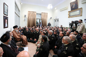 دیدار جمعی از فرماندهان و مسئولان نیروی انتظامی با مقام معظم رهبری