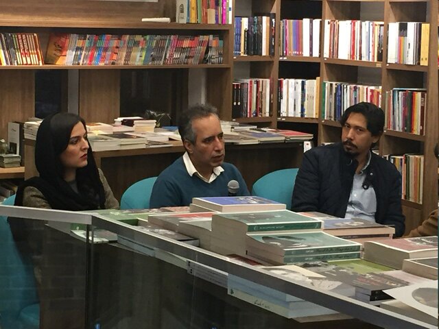 زبانِ فارسی کشور من است