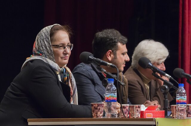 معضل کمرنگ شدن سهم مجله‌ها در معرفی نویسندگان  