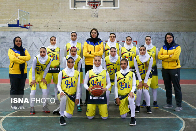 دیدار بسکتبال بانوان، تیم‌های نامی نو و پاز تهران
