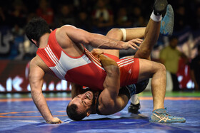 قهرمان انتخابی تیم ملی کشتی فرنگی: مسابقات داخلی ایران همیشه سخت است