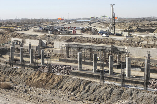 فاز اول پروژه بزرگراه شهید بروجردی تا سال آینده به بهره برداری می رسد