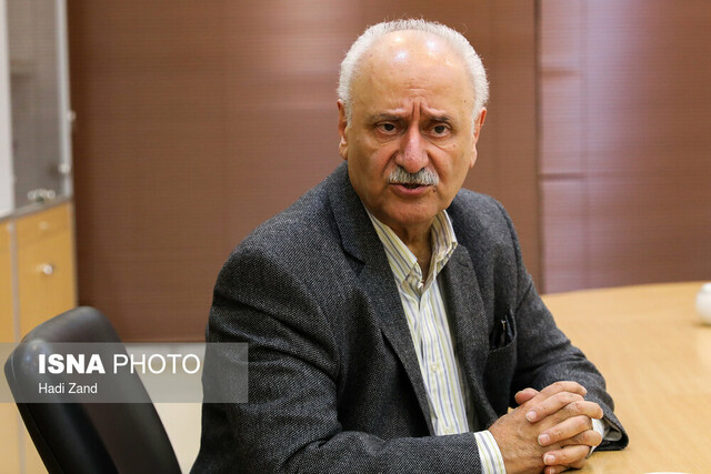 قانون مطبوعات باید نگاه مردمی‌تر داشته باشد/ کار دکتر معتمدنژاد نیمه‌کاره ماند!