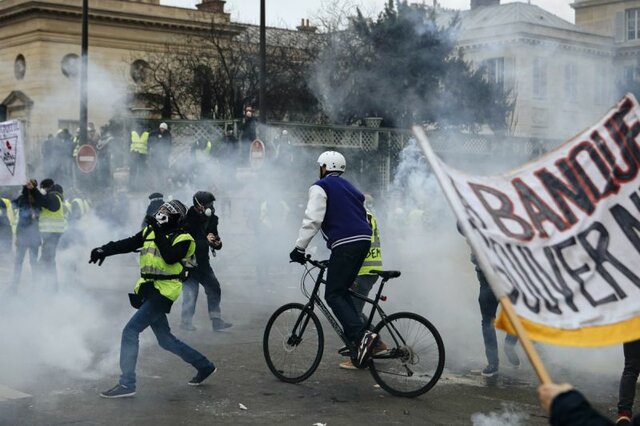 نهمین شنبه اعتراضات جلیقه زردها در فرانسه
