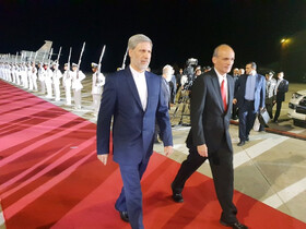 وزیر دفاع ایران وارد کاراکاس شد