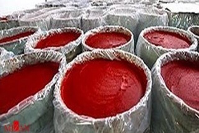 بیش از هزار کیلو رب گوجه در شیراز معدوم شد