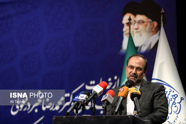 مراسم تودیع و معارفه دو امدادی است برای انتقال مسئولیت از یک فرد به فرد تواناتر