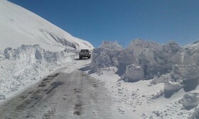 بارش سنگین برف در گردنه اسدآباد