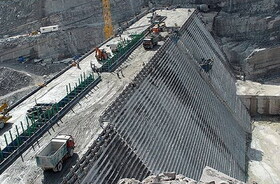 ۷ سد لرستان با حجم ۱۴۹ میلیارد مترمکعب در دست ساخت است