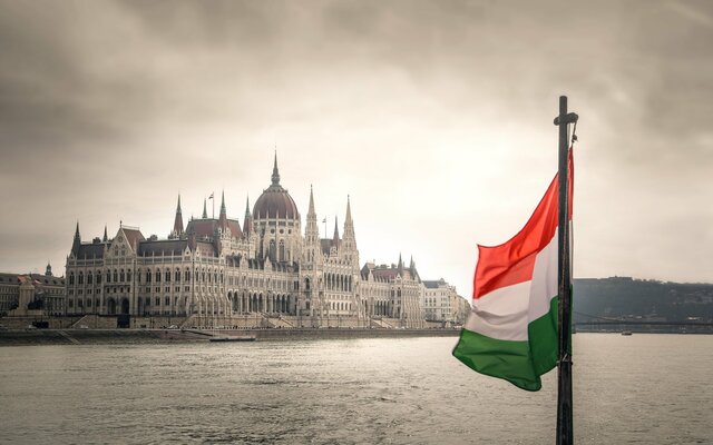 تظاهرات مجارستانی‌ها در اعتراض به قانون جدید کار