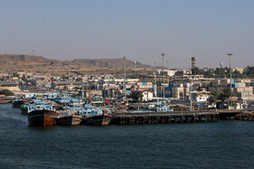 عملیات اجرایی بندر شهید کلانتری  یکی از دو بندر مهم چابهار، از سال ۱۳۶۲ به طور جدی آغاز و باتکمیل ۴ پست اسکله فلزی در همان سال عملاً به بهره برداری رسید.