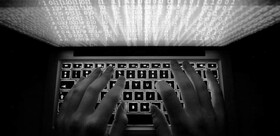 رویترز: امارات از تکنولوژی "کارما" برای جاسوسی از امیر قطر استفاده کرده است