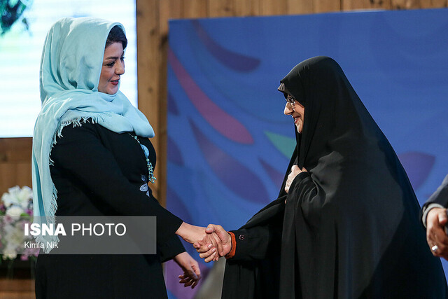 شعر،انقلاب،جشنواره،فرهنگ،ايران،سيزدهمين،نخبگان،بنياد،فجر،صال ...