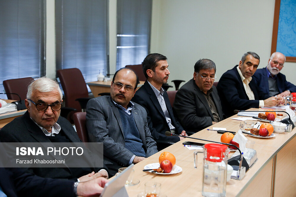 نشست مشترک شورای عالی الگو با وزیر علوم