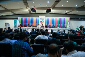 واکنش‌های انتقادی به سبک «ملت» در جشنواره فیلم فجر