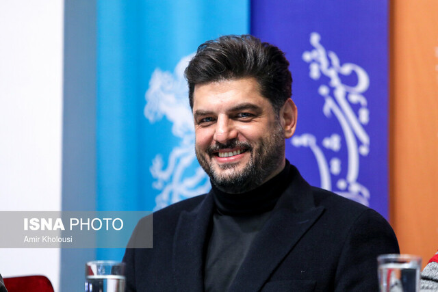 سام درخشانی هم استعفا داد