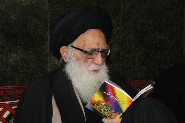 شکست آمریکا در طول بیش از چهار دهه بیانگر عنایت خداوند به ملت ایران است