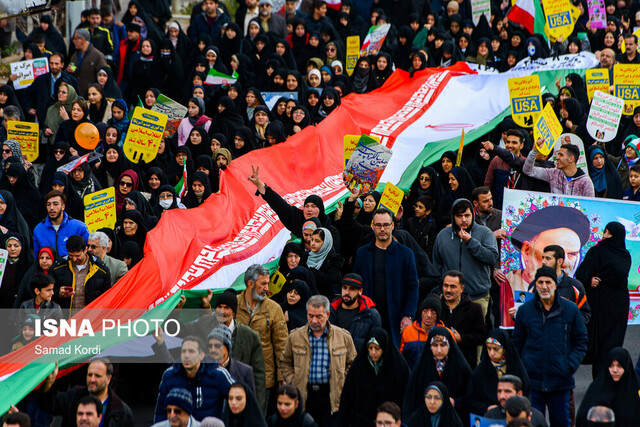 حضور مردم در راهپیمایی ۲۲ بهمن تامین کننده امنیت و سلامت اجتماعی است