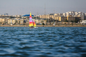 مسابقات قایقرانی بادبانی در دومین جشنواره ورزش‌های آبی ساحلی سپاه پاسداران انقلاب اسلامی