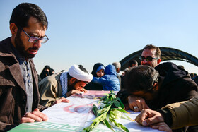 پیکرهای ۷۰ شهید دوران دفاع مقدس به میهن باز می‌گردند