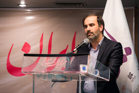 سخنرانی مهدی شفیعی مدیر عامل جدید روزنامه ایران در مراسم تودیع و معارفه مدیرعامل این روزنامه